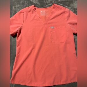 FIGS scrub top women’s medium